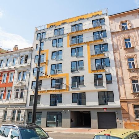 Brand New Two Room Apartment #64 In Elite Rezidence With Free Secure Parking Prag Dış mekan fotoğraf
