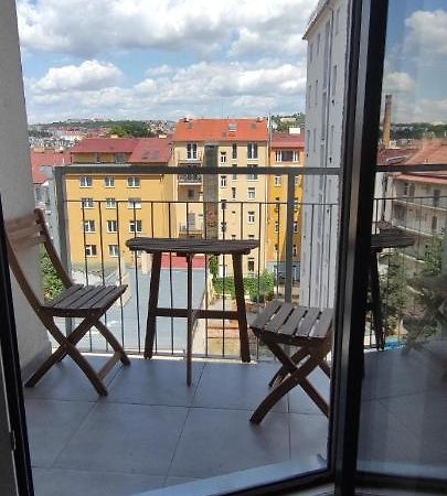 Brand New Two Room Apartment #64 In Elite Rezidence With Free Secure Parking Prag Dış mekan fotoğraf