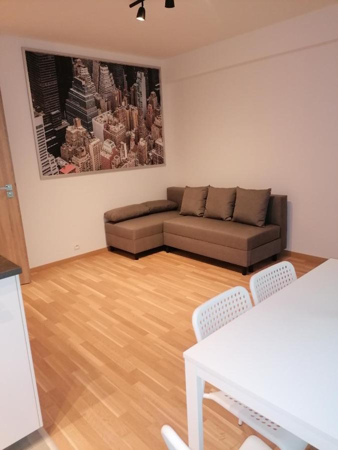 Brand New Two Room Apartment #64 In Elite Rezidence With Free Secure Parking Prag Dış mekan fotoğraf