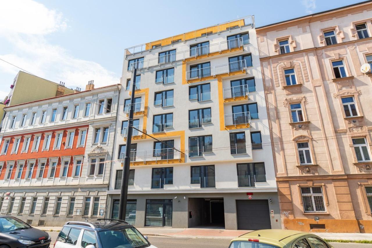 Brand New Two Room Apartment #64 In Elite Rezidence With Free Secure Parking Prag Dış mekan fotoğraf